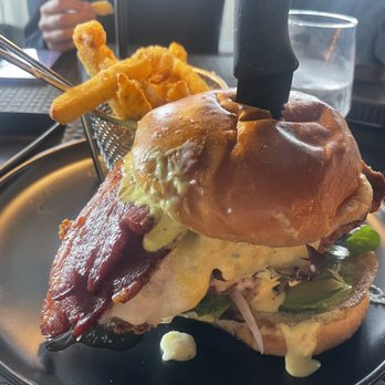 Miggs - Crispy chicken with Bacon in Rosemary mustard ! - Diners Near Me - Dunedin, Florida Miggs - Crispy chicken with Bacon in Rosemary mustard ! - Diners Near Me - Dunedin, Florida