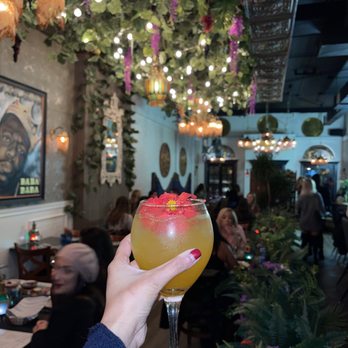 Medi Kitchen & Cocktail - Mediterranean Near Me - Chicago, Illinois