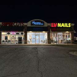 *Signature Bail Bonds - Signature Bail Bonds at the west end of Reasor's parking lot.