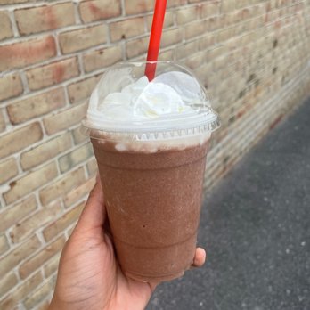 Baltimore Coffee & Tea - Wildberry smoothie - Coffee & Tea Near Me - Timonium, Maryland