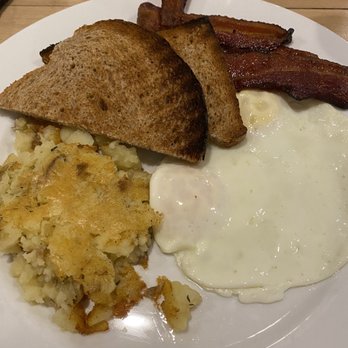 Island Kitchen - Eggs over easy with potato pancake and bacon - New American Near Me - Nantucket, Massachusetts Island Kitchen - Eggs over easy with potato pancake and bacon - New American Near Me - Nantucket, Massachusetts