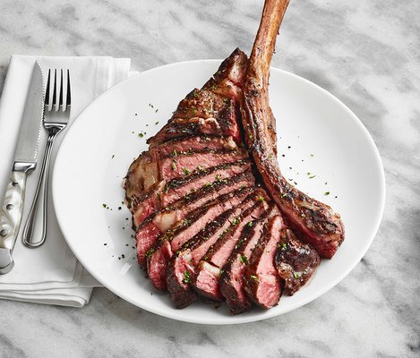 Fleming’s Prime Steakhouse & Wine Bar by null
