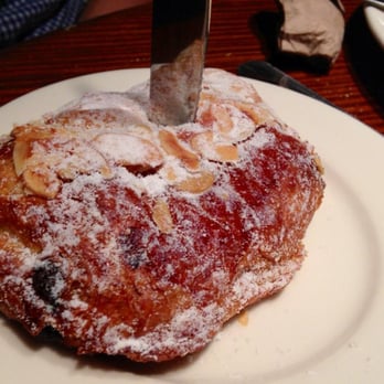 la Madeleine - chocolate almond croissant - Bakeries Near Me - Reston, Virginia la Madeleine - chocolate almond croissant - Bakeries Near Me - Reston, Virginia