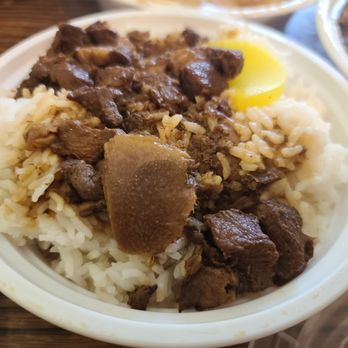 Main Street Imperial Taiwanese - Lu roh fan - Taiwanese Near Me - Flushing, New York