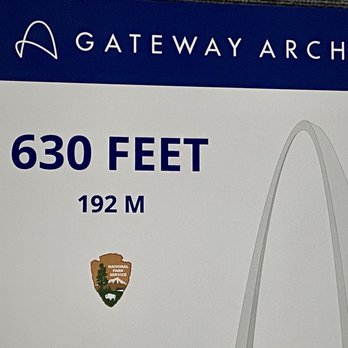 Gateway Arch - The gateway arch top. - Landmarks & Historical Buildings Near Me - St. Louis, Missouri Gateway Arch - The gateway arch top. - Landmarks & Historical Buildings Near Me - St. Louis, Missouri