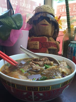 We Suki Suki | A Global Grub Collective by null