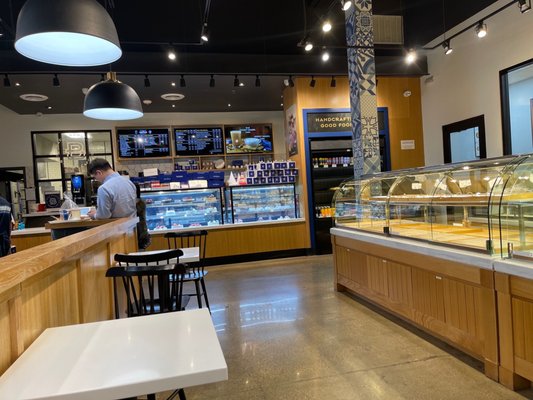 Paris Baguette by null