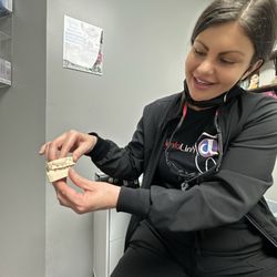 Boain Dental Care - South - Chelsea explains my dental casts.