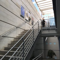 Parking Alcazaba - Elevator and stair access. Public restroom and staffed booth.