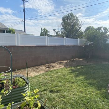 Nicks Vinyl Fence - Fences & Gates Near Me - Montebello, California Nicks Vinyl Fence - Fences & Gates Near Me - Montebello, California