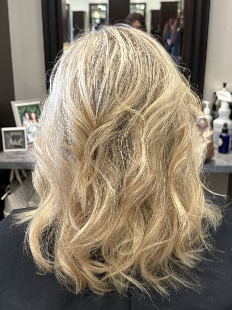 SALON ELLE STUDIO & SPA Updated October 2024 71 Photos & 31 Reviews