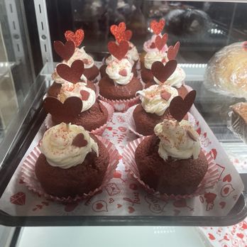 The Christmas Sweet - Valentines Red Velvet cupcakes. - Bakeries Near Me - Pocomoke City, Maryland