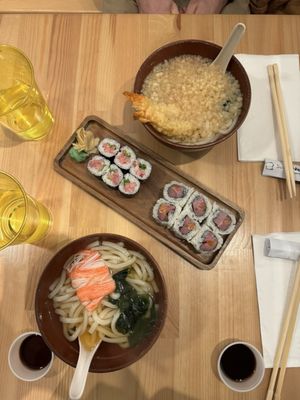 Sushi Neko by null