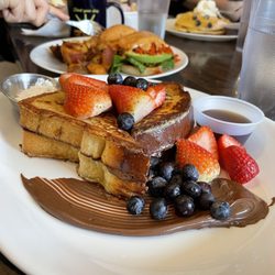Nutella Stuffed French Toast