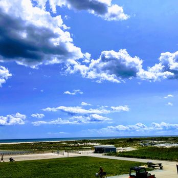 Gatsby on the Ocean - American Near Me - Wantagh, New York