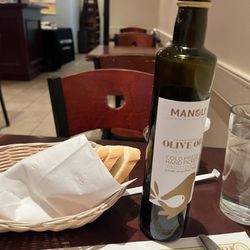 Manoli Canoli - Bread