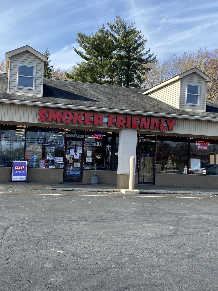 SMOKER FRIENDLY Updated August 2024 1698 S Raccoon Rd, Youngstown