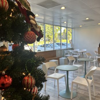 BingBing - Christmas Vibes - Coffee & Tea Near Me - Fremont, California
