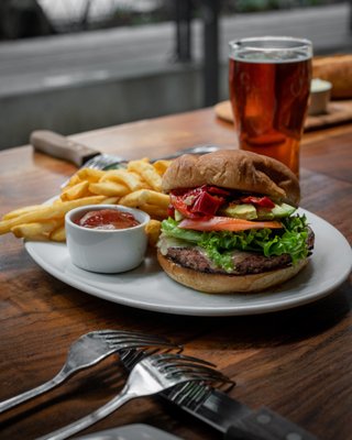 The Victor Tavern - 6th & Lenora by null