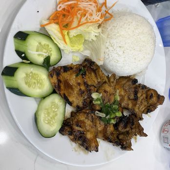 Gilroy Noodle - Chicken and rice - Coffee & Tea Near Me - Gilroy, California Gilroy Noodle - Chicken and rice - Coffee & Tea Near Me - Gilroy, California