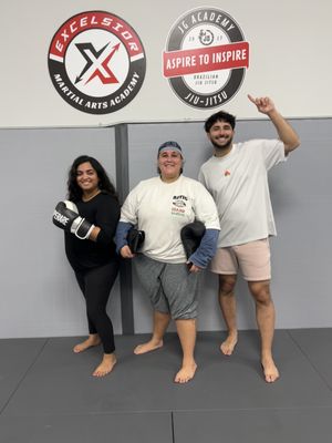 Too Sharp Thursdays and Fists of Fury Fridays - Too Sharp Thursdays and Fists of Fury Fridays are two-hour trainings at 7:30-9:30pm. Both classes are held at Excelsior Martial Arts Academy, a homely indoor space where we utilize the jiu jitsu mat, additional equipment and weights. Join us as we deeply immerse in evenings of strength, skill and community building. We first discuss and analyze certain concepts or techniques. Then we practice these lessons through our drills. We warm up our bodies with cardio, build strength with calisthenics, and sharpen our boxing techniques. What makes our space truly special is the bayanihan spirit that calls the warrior inside us – teaching us how to be warriors for each other.
Huge shout out to our amazing partner and supporter, Excelsior Martial Arts Academy. Our Too Sharp Thursday and Fists of Fury Friday indoor classes have a home at this special space. Please show Excelsior Martial Arts Academy hella love <3 Too Sharp Thursdays and Fists of Fury Fridays - Too Sharp Thursdays and Fists of Fury Fridays are two-hour trainings at 7:30-9:30pm. Both classes are held at Excelsior Martial Arts Academy, a homely indoor space where we utilize the jiu jitsu mat, additional equipment and weights. Join us as we deeply immerse in evenings of strength, skill and community building. We first discuss and analyze certain concepts or techniques. Then we practice these lessons through our drills. We warm up our bodies with cardio, build strength with calisthenics, and sharpen our boxing techniques. What makes our space truly special is the bayanihan spirit that calls the warrior inside us – teaching us how to be warriors for each other.
Huge shout out to our amazing partner and supporter, Excelsior Martial Arts Academy. Our Too Sharp Thursday and Fists of Fury Friday indoor classes have a home at this special space. Please show Excelsior Martial Arts Academy hella love <3