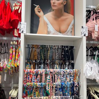 Peepa's - Cool palm spring vibes! - Gift Shops Near Me - Palm Springs, California Peepa's - Cool palm spring vibes! - Gift Shops Near Me - Palm Springs, California