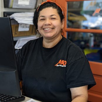 M40 Auto & Alignment - Our friendly receptionist who is also bilingual in Spanish. - Tires Near Me - Richmond, Virginia M40 Auto & Alignment - Our friendly receptionist who is also bilingual in Spanish. - Tires Near Me - Richmond, Virginia