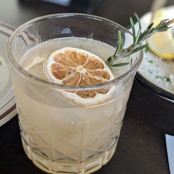 Oliviana Ristorante & Bar Italiano - Rosemary grapefruit refresher - Italian Near Me - Augusta, Georgia
