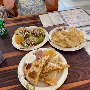 Shaka Tacoz - Looks amazing! - Mexican Near Me - Captain Cook, Hawaii