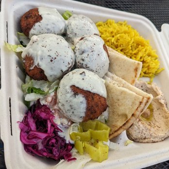 Mediterranean Grill - Food Trucks Near Me - Haiku, Hawaii