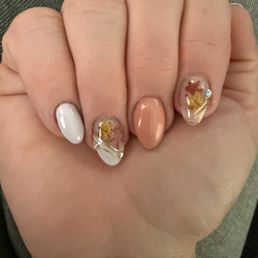 Fall inspired nails
