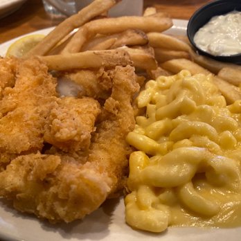 Cracker Barrel Old Country Store - Friday Fish Fry w/ Macaroni N' Cheese - Southern Near Me - Evans, Georgia