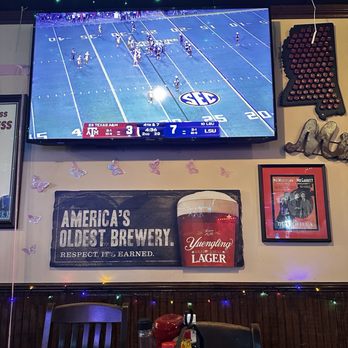 Dan McGuinness Pub - Irish Pub Near Me - Southaven, Mississippi Dan McGuinness Pub - Irish Pub Near Me - Southaven, Mississippi