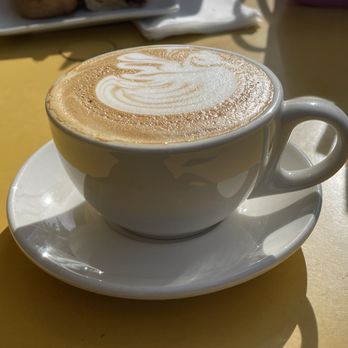 Caffe Luxxe - Coffee & Tea Near Me - Long Beach, California