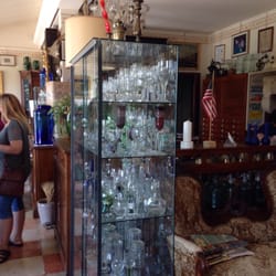 Montesin - Antique glass