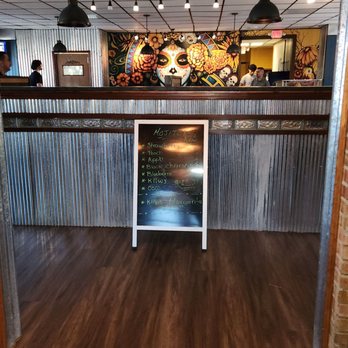 Mi Cerrito Galion - a picture of a restaurant - Mexican Near Me - Galion, Ohio