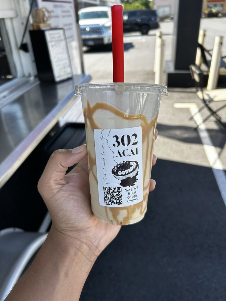 302 Acai Logo