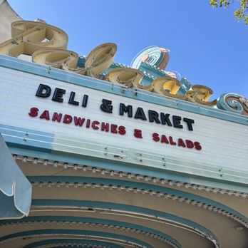 Palace Cafe - Outside - Cafes Near Me - Universal City, California