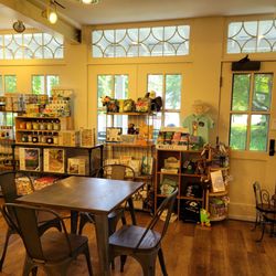 Boston Store - Seating and souvenirs