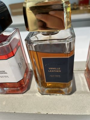 Scent Bar Hollywood by null
