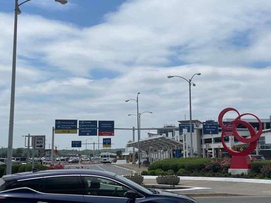 Bill and Hillary Clinton National Airport by null