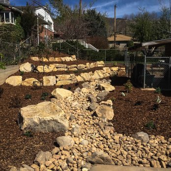 1. Mott's Landscaping and Maintenance