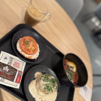 Chase Sapphire Lounge - Airport Lounges Near Me - East Elmhurst, New York