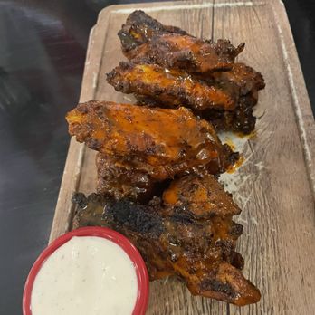 Flamme Burger - Keystone - Buffalo wings - Burgers Near Me - Indianapolis, Indiana Flamme Burger - Keystone - Buffalo wings - Burgers Near Me - Indianapolis, Indiana