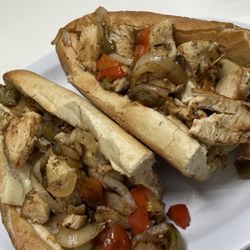 Louis Sub Shoppe - Chicken sub