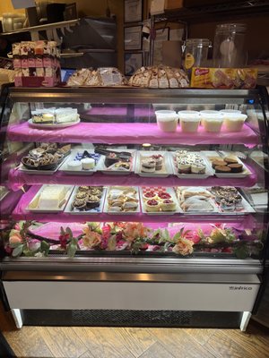 Max's Market & Eatery by null