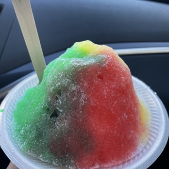 Waiola Shave Ice - Ice cream bowl with Obama rainbow. $6 - Ice Cream & Frozen Yogurt Near Me - Honolulu, Hawaii