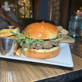 Peckish Pig - Lamb Burger - Breakfast & Brunch Near Me - Evanston, Illinois