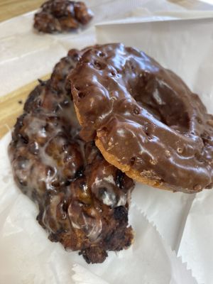 AM Donuts And Kolaches