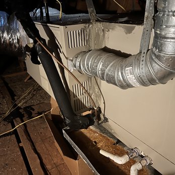 TexAire Heating & Air Conditioning- Dallas - Customers old unit needing to be replaced - Heating & Air Conditioning/HVAC Near Me - Dallas, Texas TexAire Heating & Air Conditioning- Dallas - Customers old unit needing to be replaced - Heating & Air Conditioning/HVAC Near Me - Dallas, Texas